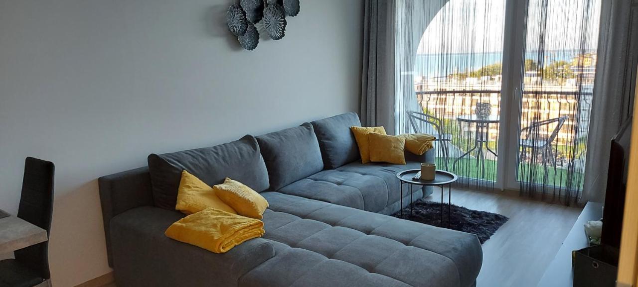 Life Apartmanok Siófok Exteriör bild