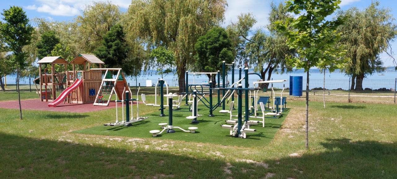 Life Apartmanok Siófok Exteriör bild